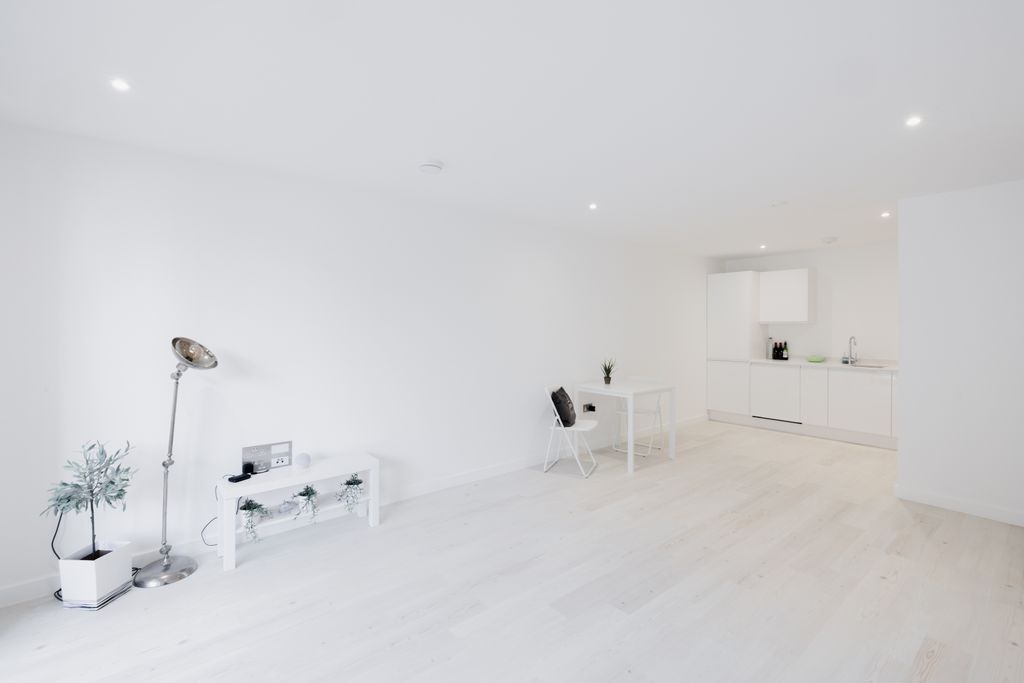 Additional image 11 of 2 bed flat to rentRue De Funchal, St. Helier, Jersey JE2