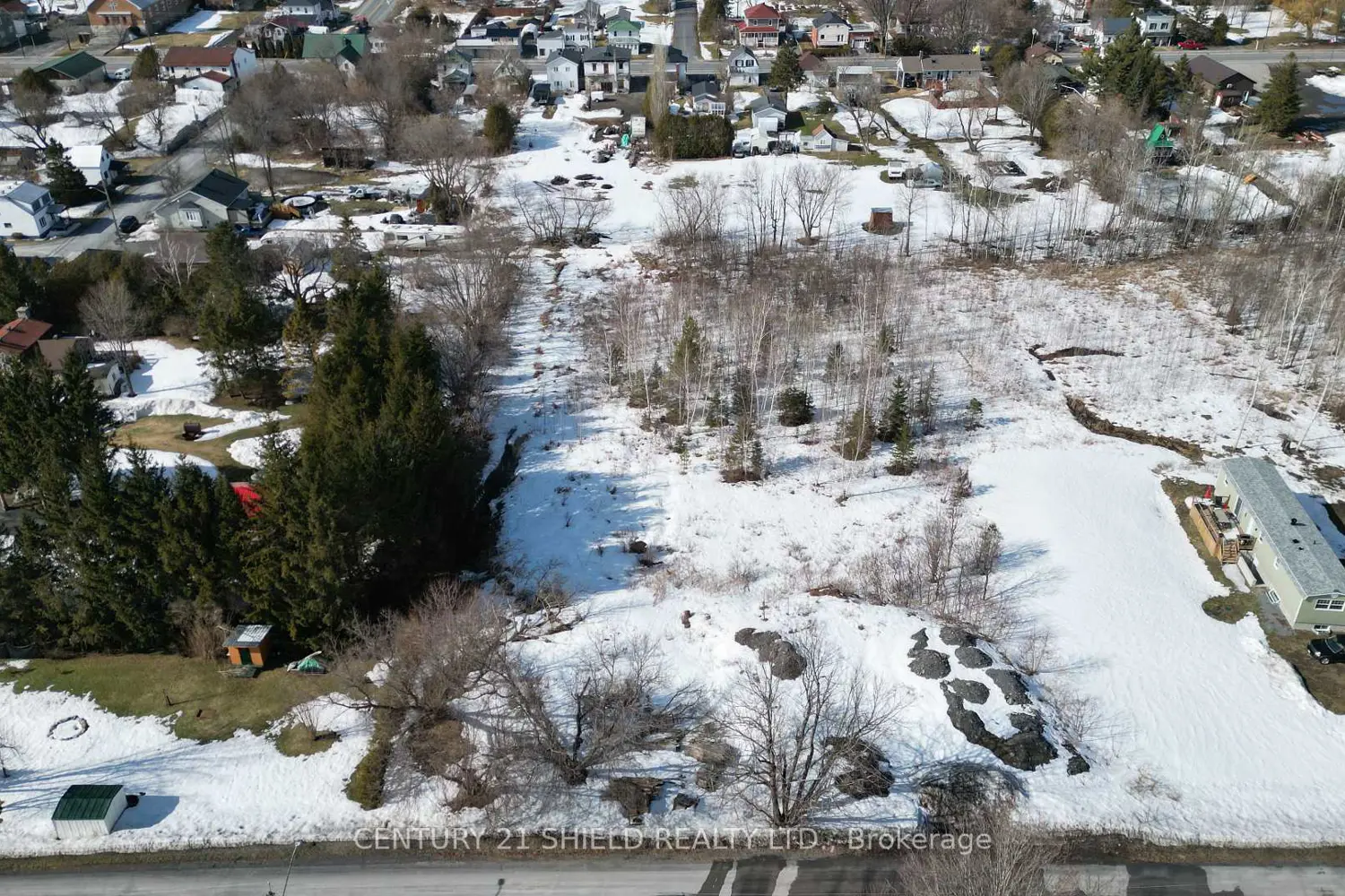 Additional image 3 of 21963 Sauve Street