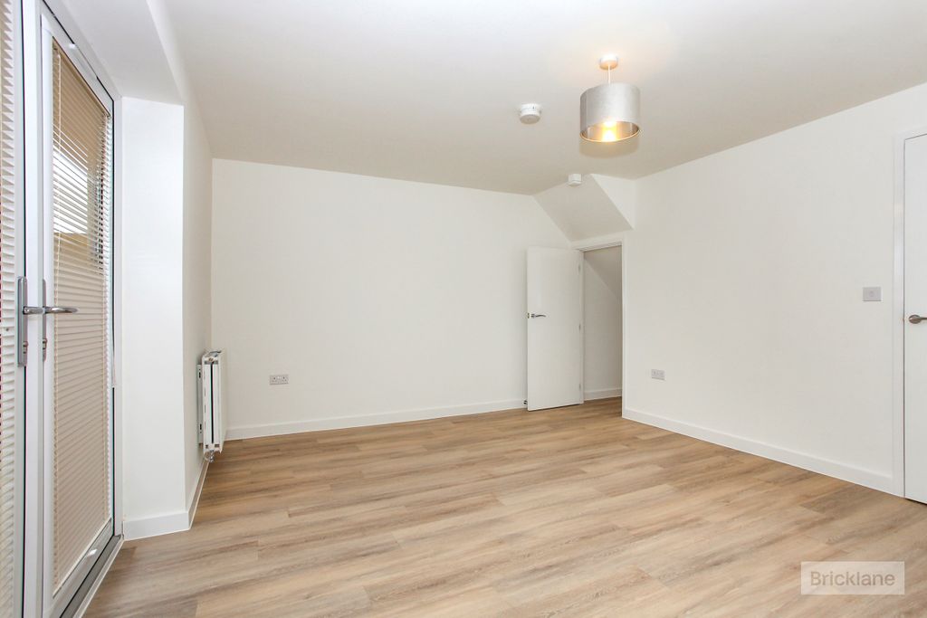 Additional image 3 of 3 bed semi-detached house to rentStonemason Way, Peterborough PE4