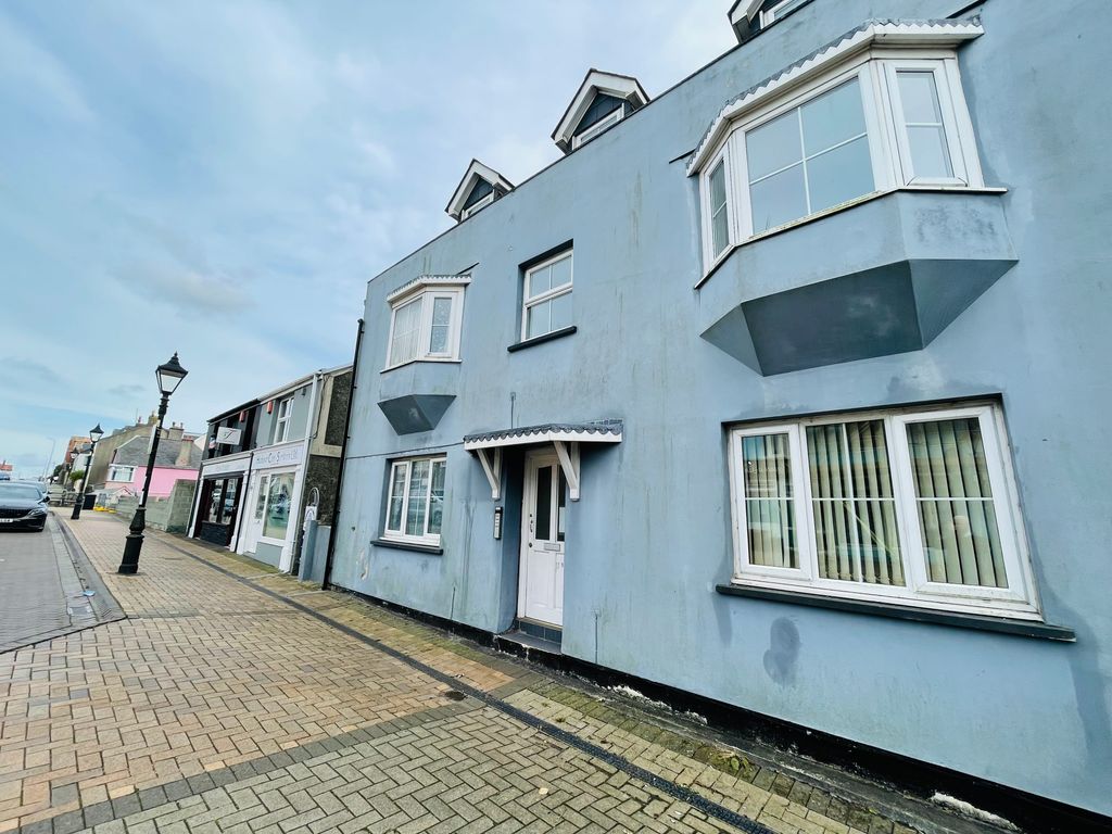 1 bed flat to rentMilford Haven SA73