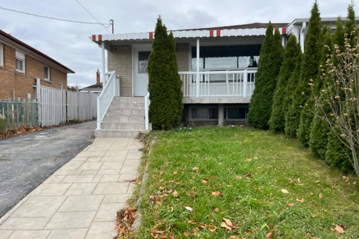 33 Bimini Crescent