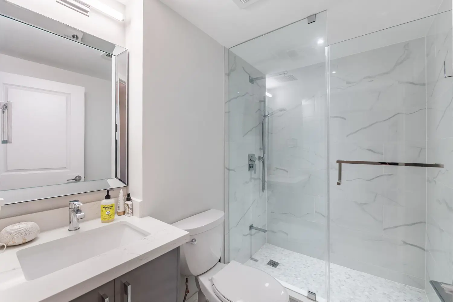 Additional image 5 of 2511 Bloor Street 305