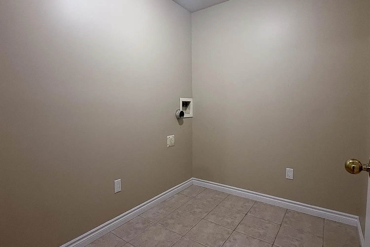 Additional image 12 of 401 Birmingham Street 209