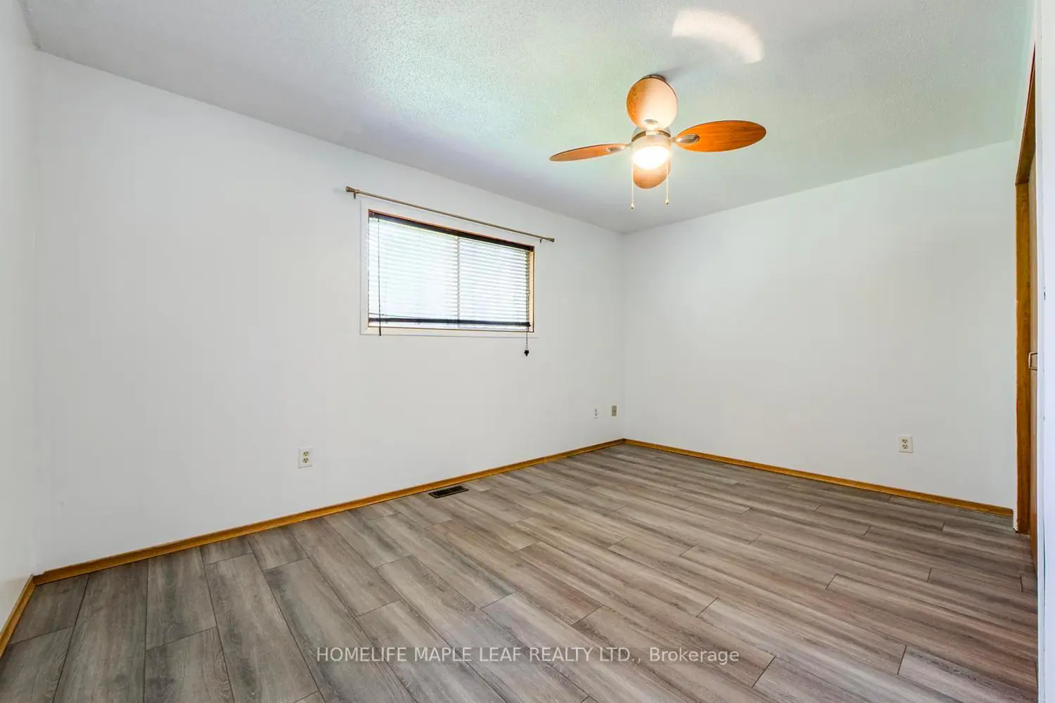 Additional image 9 of 758007 2Nd Line