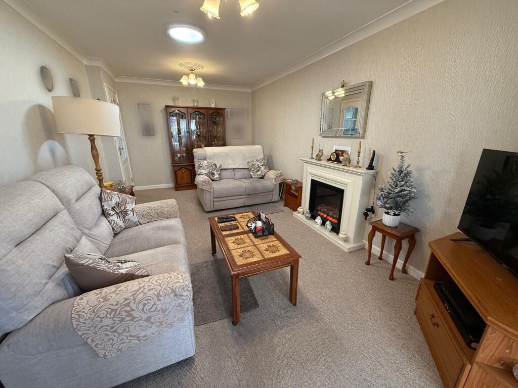 Additional image 16 of Bowleaze, Abbey Manor Park, Yeovil, Somerset, BA21 3RY