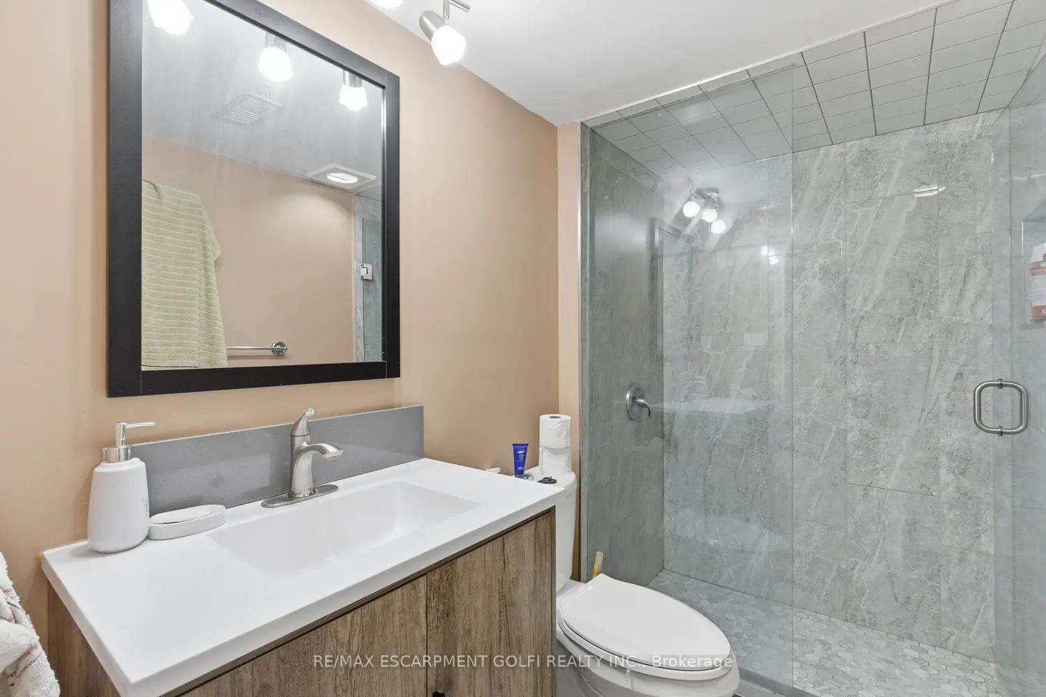 Additional image 14 of 22 Colonial Street