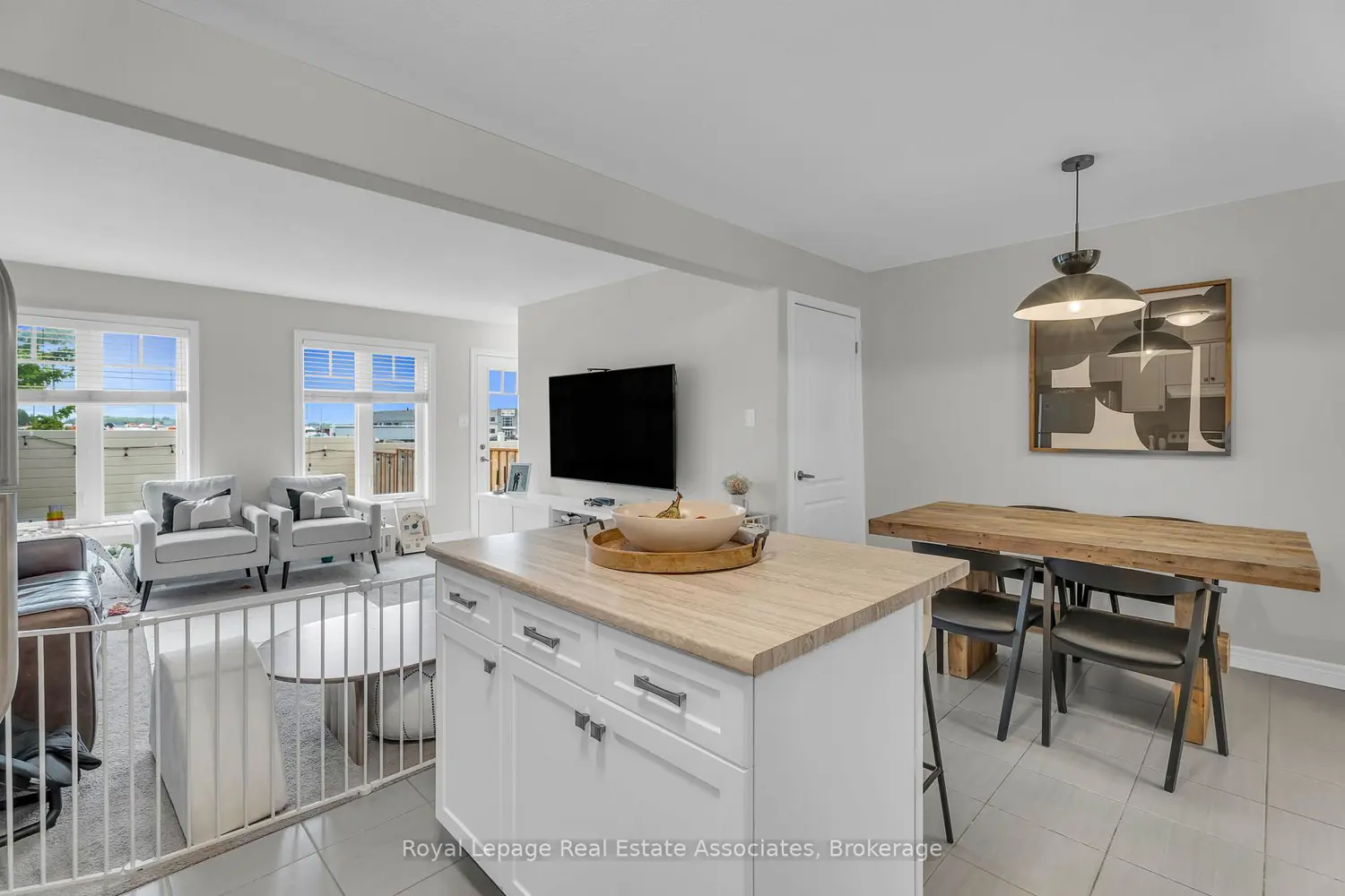 Additional image 10 of 114 Winterton Court