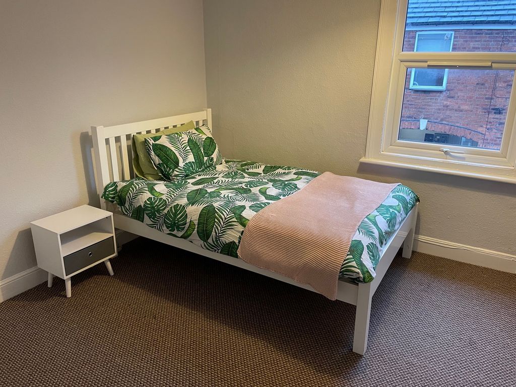 Additional image 10 of 2 bed flat to rentCross Street, Lincoln LN5