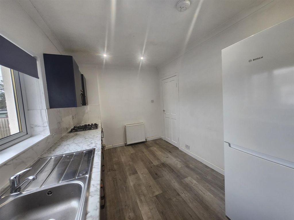 Additional image 14 of 2 bed property to rentStormont Road, Scone, Perth PH2