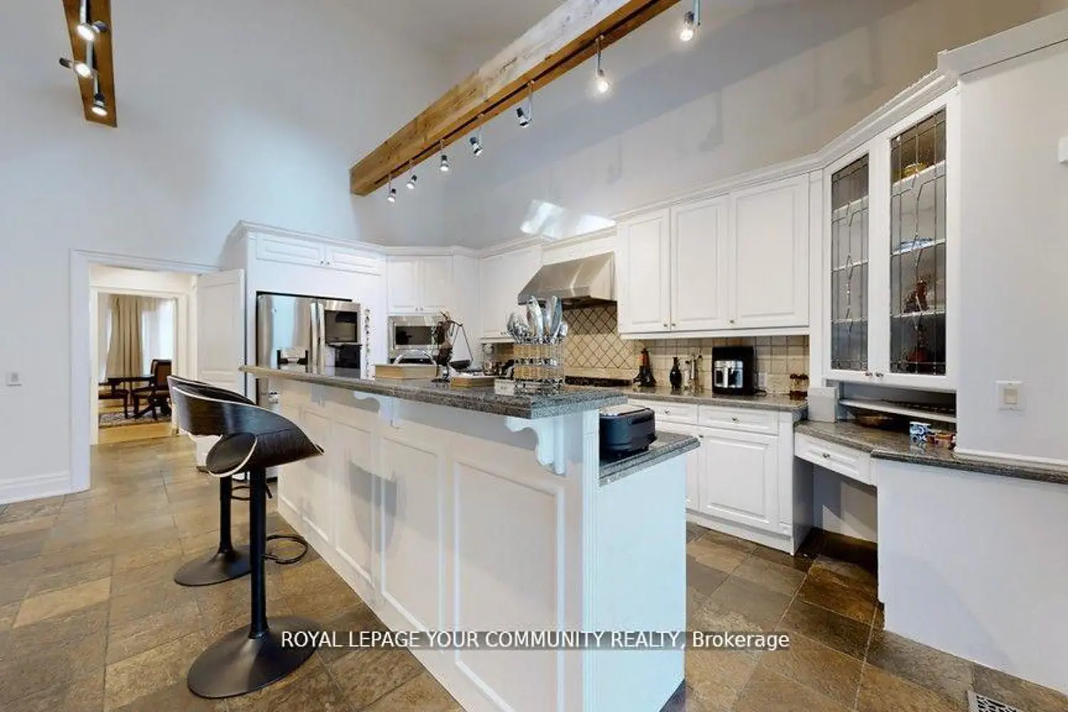 43 Denham Drive photo 5