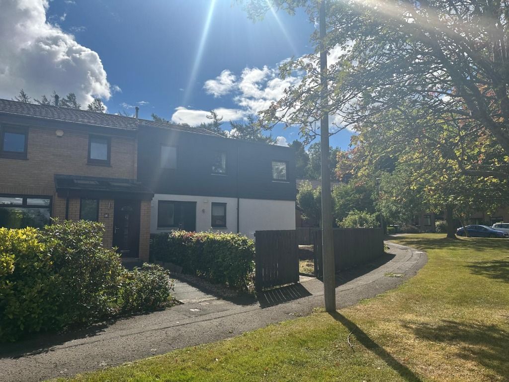 2 bed terraced house to rentBuckstone Shaw, Fairmilehead, Edinburgh EH10