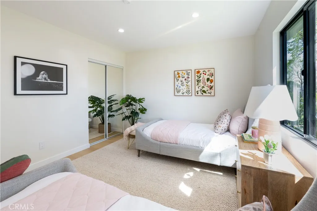 Additional image 25 of 17469 Bullock Street, Encino, CA 91316