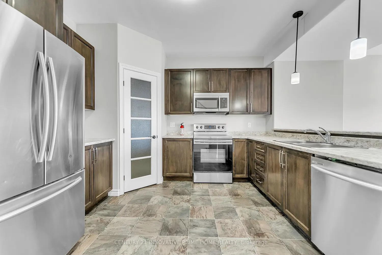 Additional image 5 of 14 Ledgerock Court