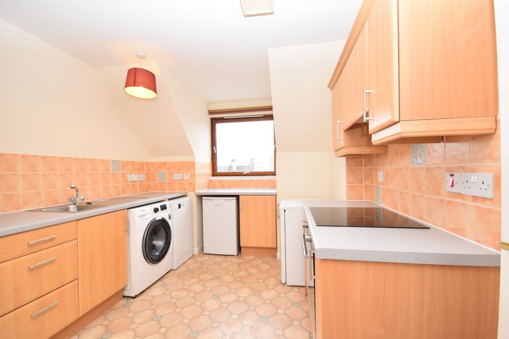 Additional image 6 of 2 bed flat to rentKings Court, Perth, Perthshire PH2