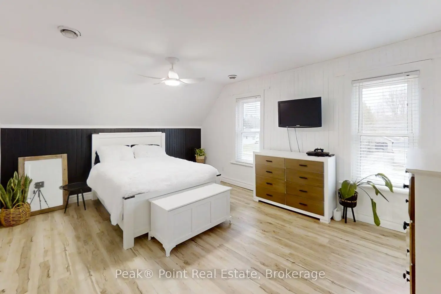 Additional image 17 of 24 Queen Street