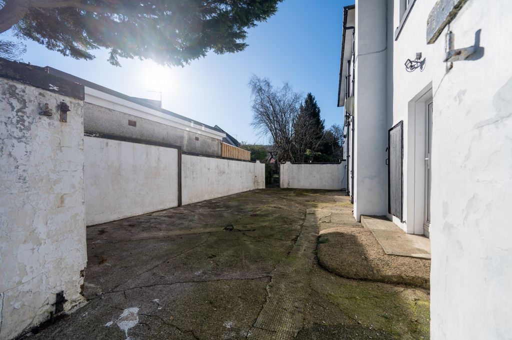 Additional image 11 of 1 bed flat to rentAmochrie Road, Paisley, Renfrewshire PA2