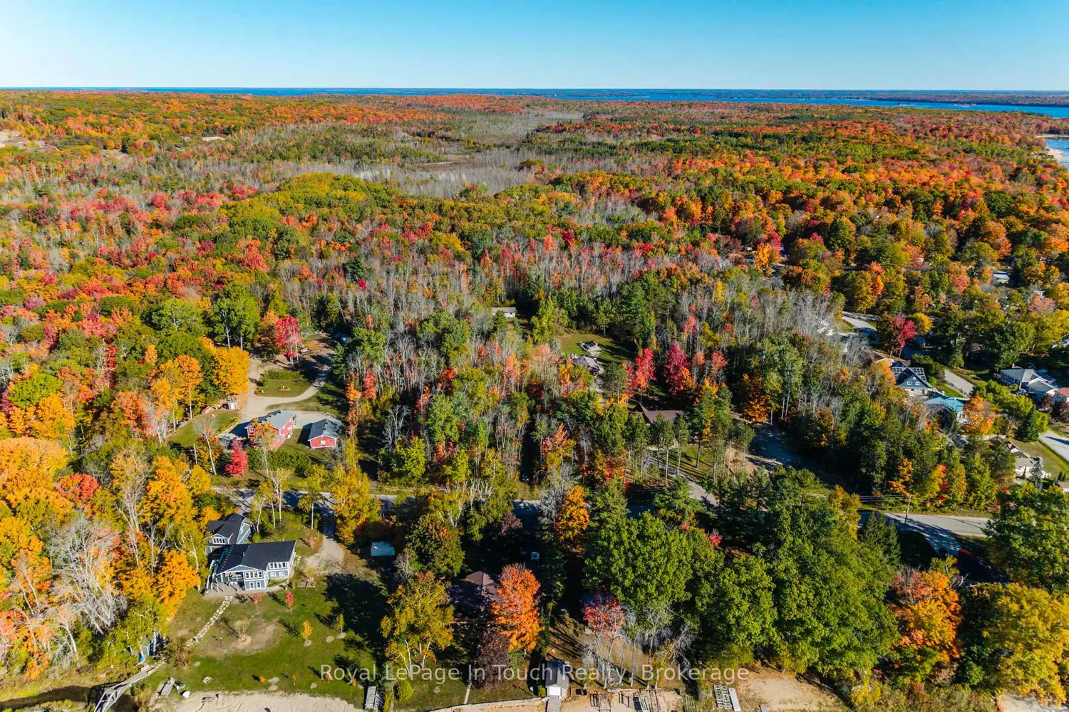 Additional image 15 of 250 Peek-A-Boo Trail