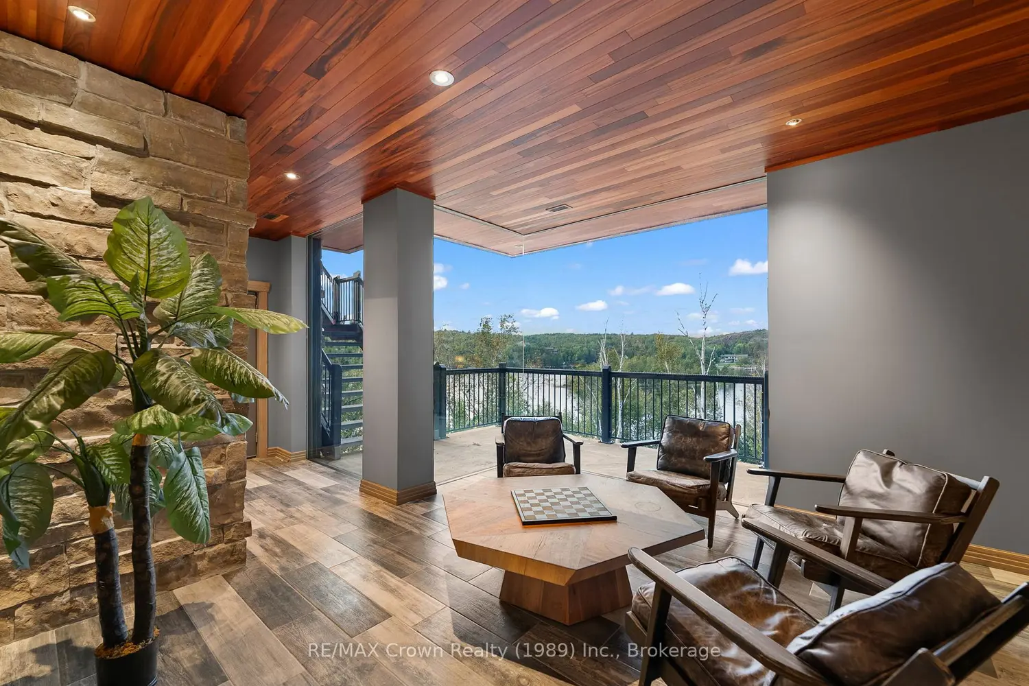 Additional image 16 of 1293 Dew Drop Road