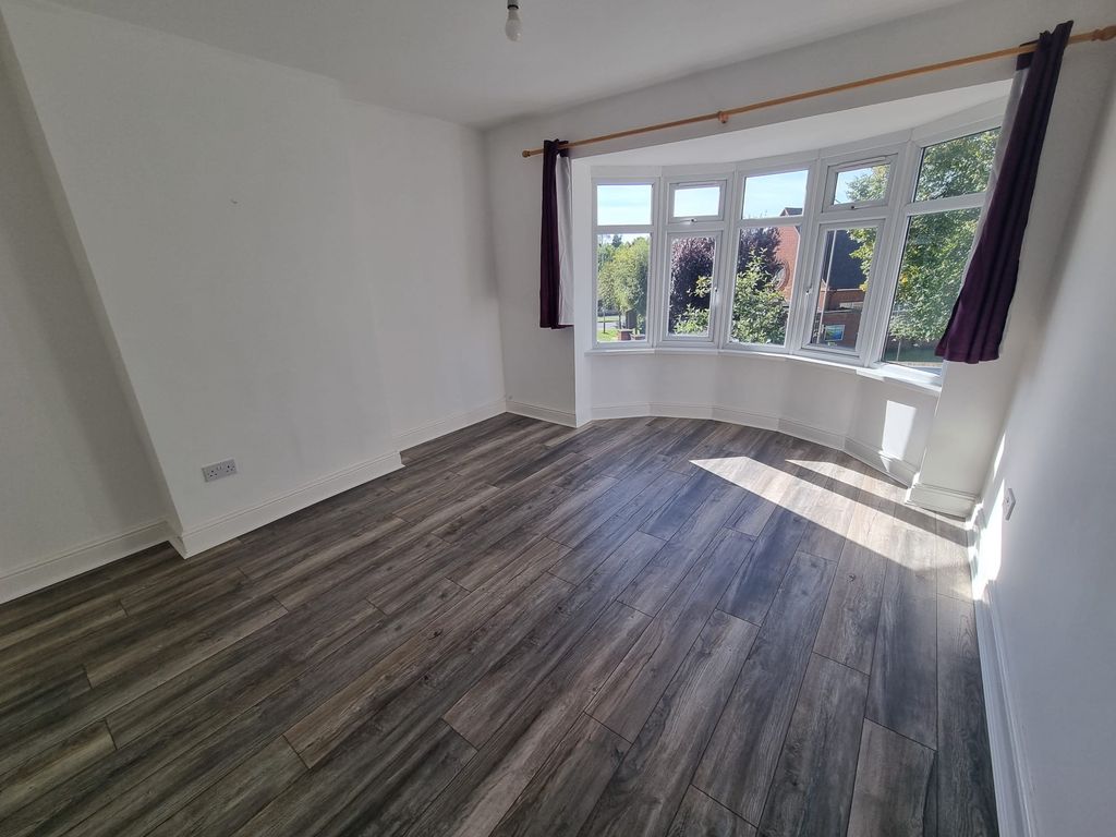 Additional image 8 of 3 bed semi-detached house to rentBraunstone Avenue, Leicester LE3