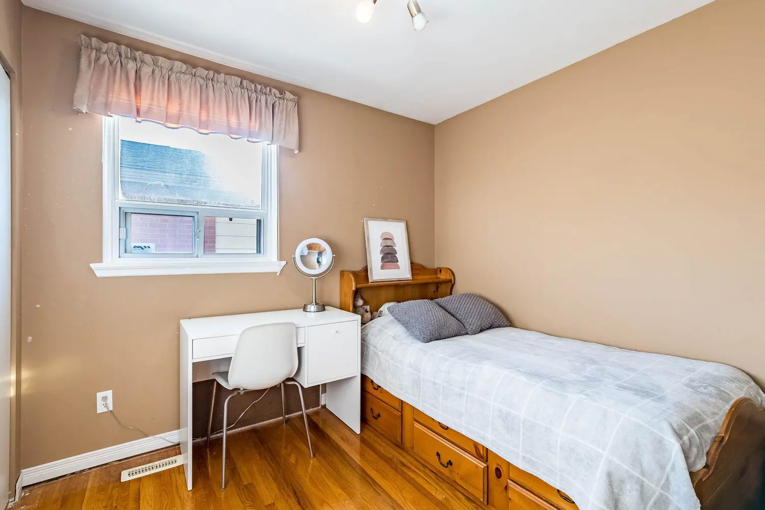 Additional image 10 of 14 Finchley Crescent