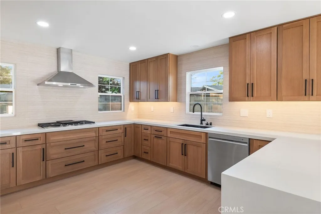 Additional image 10 of 615 S Hazelwood St, Anaheim, CA 92802