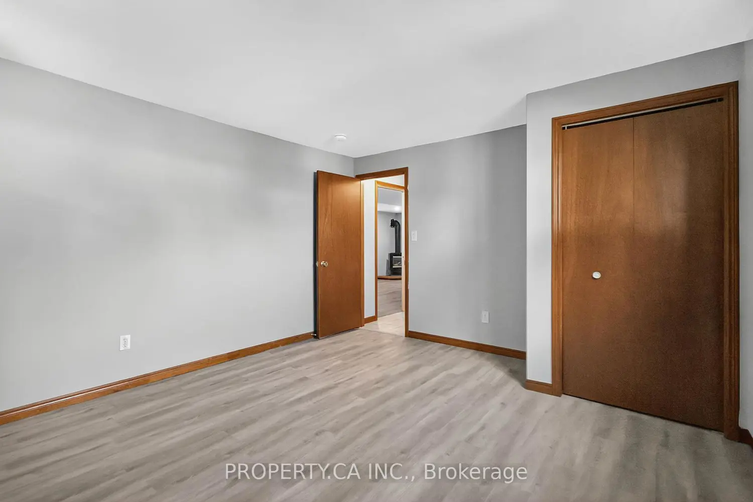 Additional image 13 of 194 Merritt Avenue