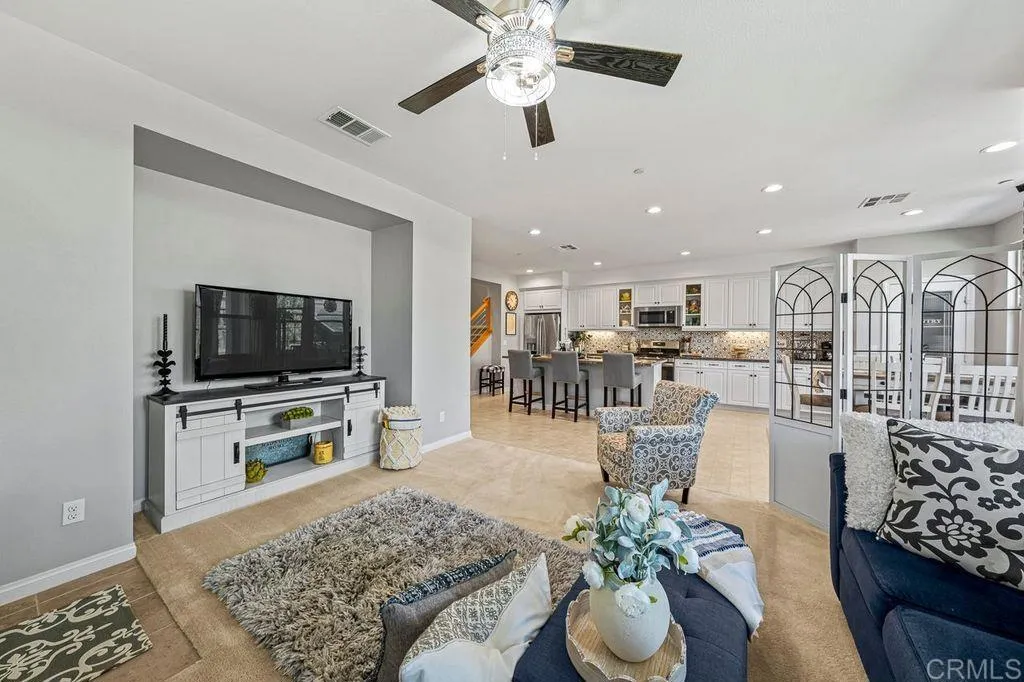 Additional image 8 of 1115 Calle Oroblanco Unit 3, Chula Vista, CA 91913