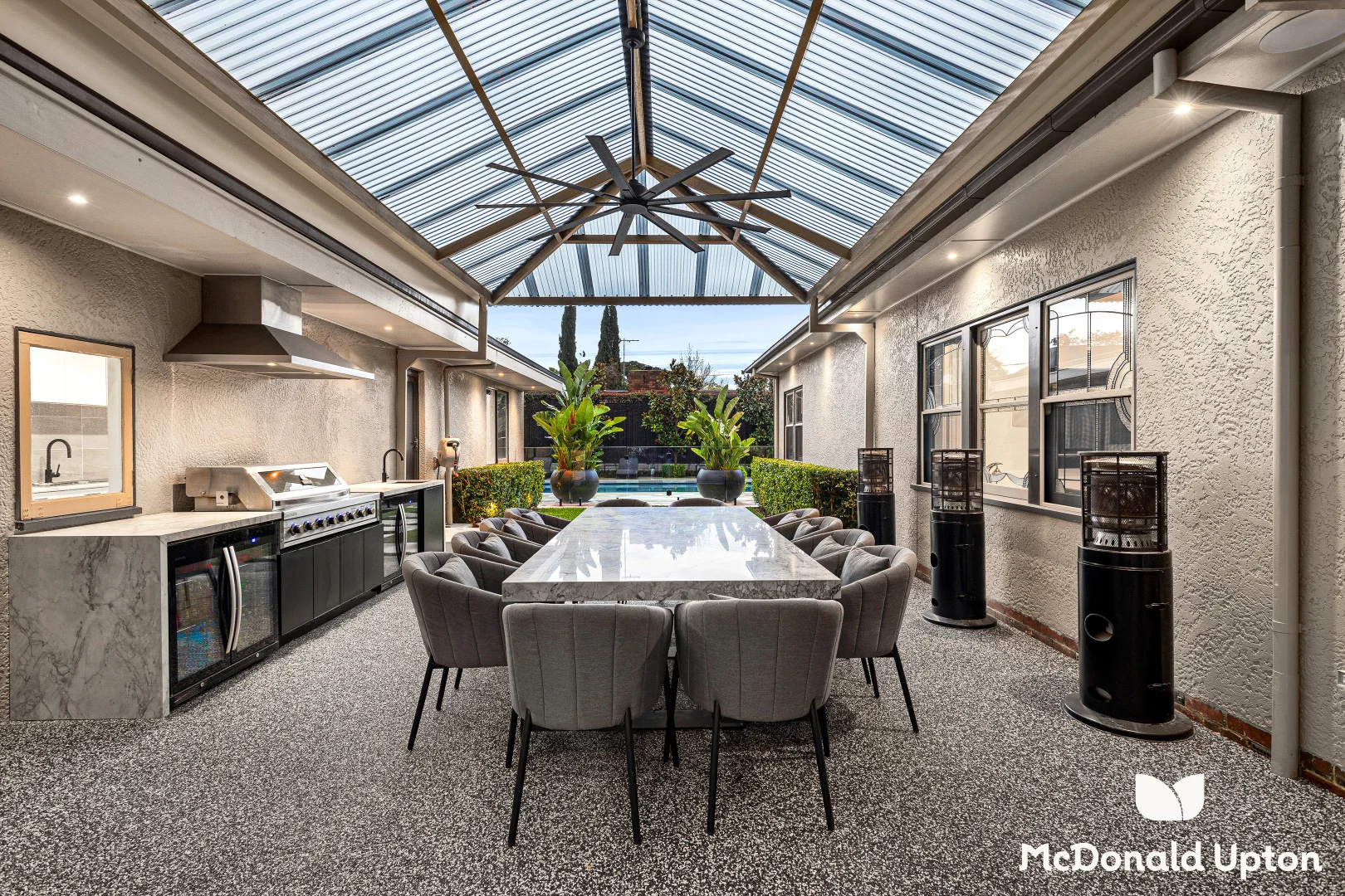 Additional image 6 of 220 Woodland Street, Strathmore VIC 3041