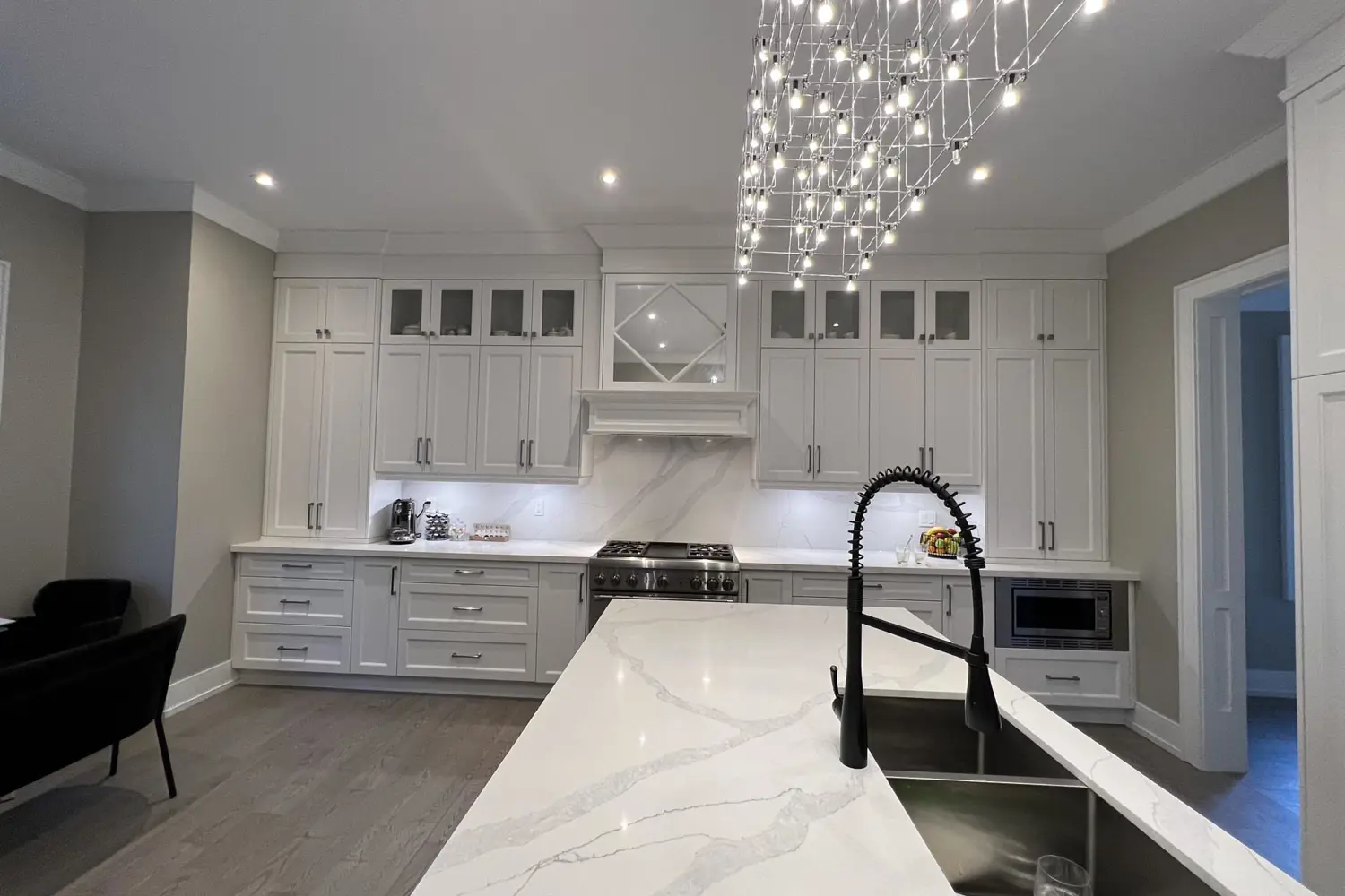 Additional image 9 of 1060 Kipling Avenue