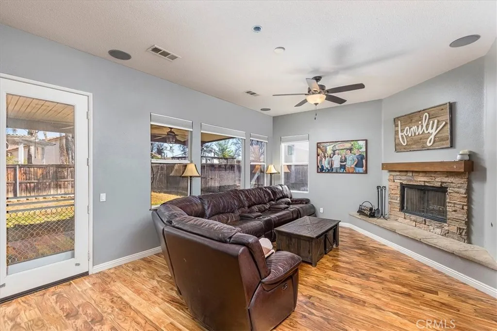 Additional image 9 of 31982 Genoa St, Winchester, CA 92596