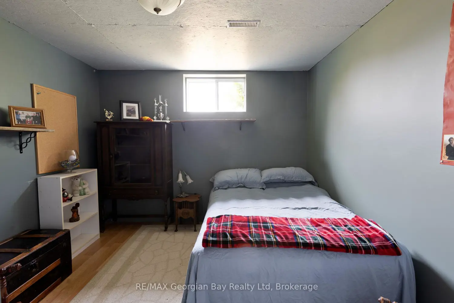 Additional image 9 of 5 Easton Avenue