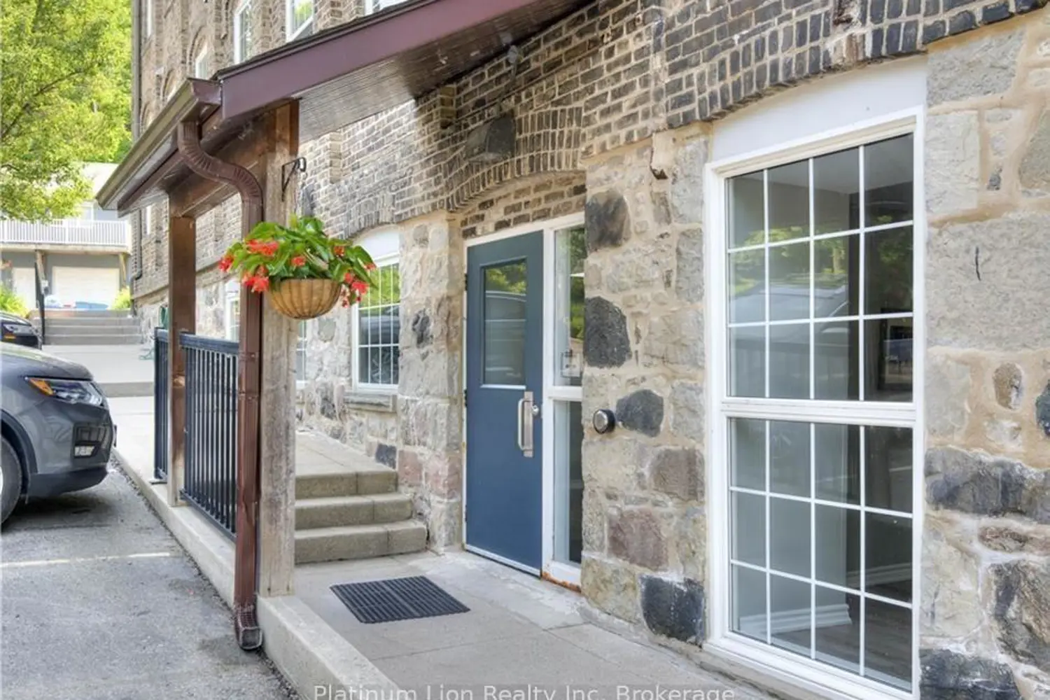 Additional image 15 of 140 West River Street 301