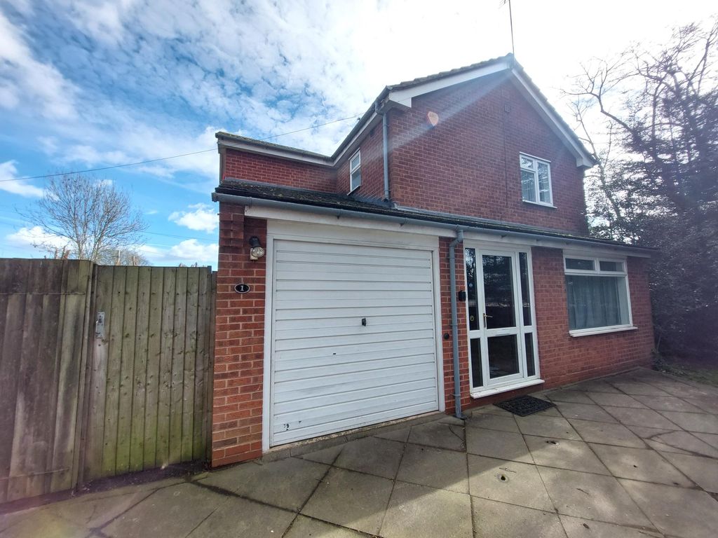 5 bed detached house to rentAbbotts Road, Birmingham B24
