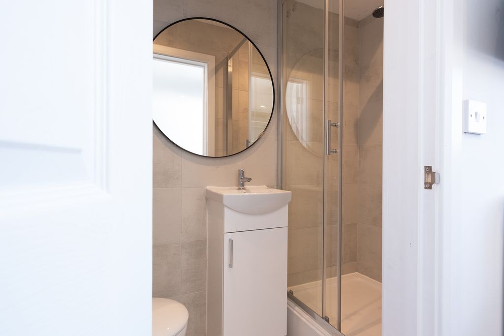 Additional image 8 of 6 bed shared accommodation to rentMarlborough Road, Swansea SA2