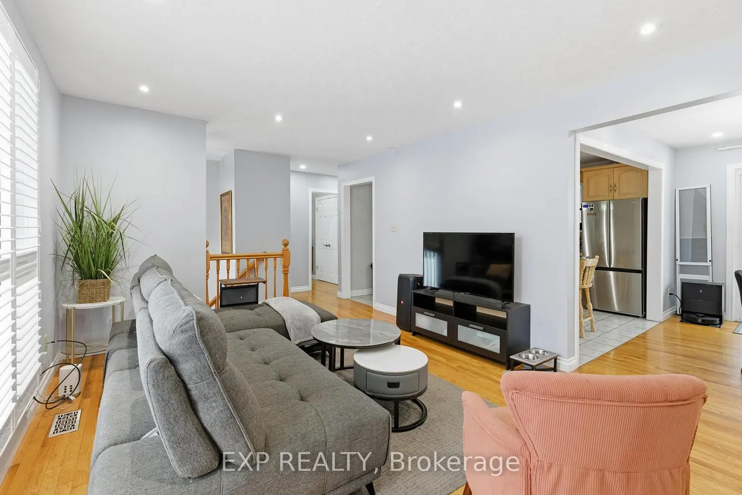 Additional image 3 of 364 Roselawn Place