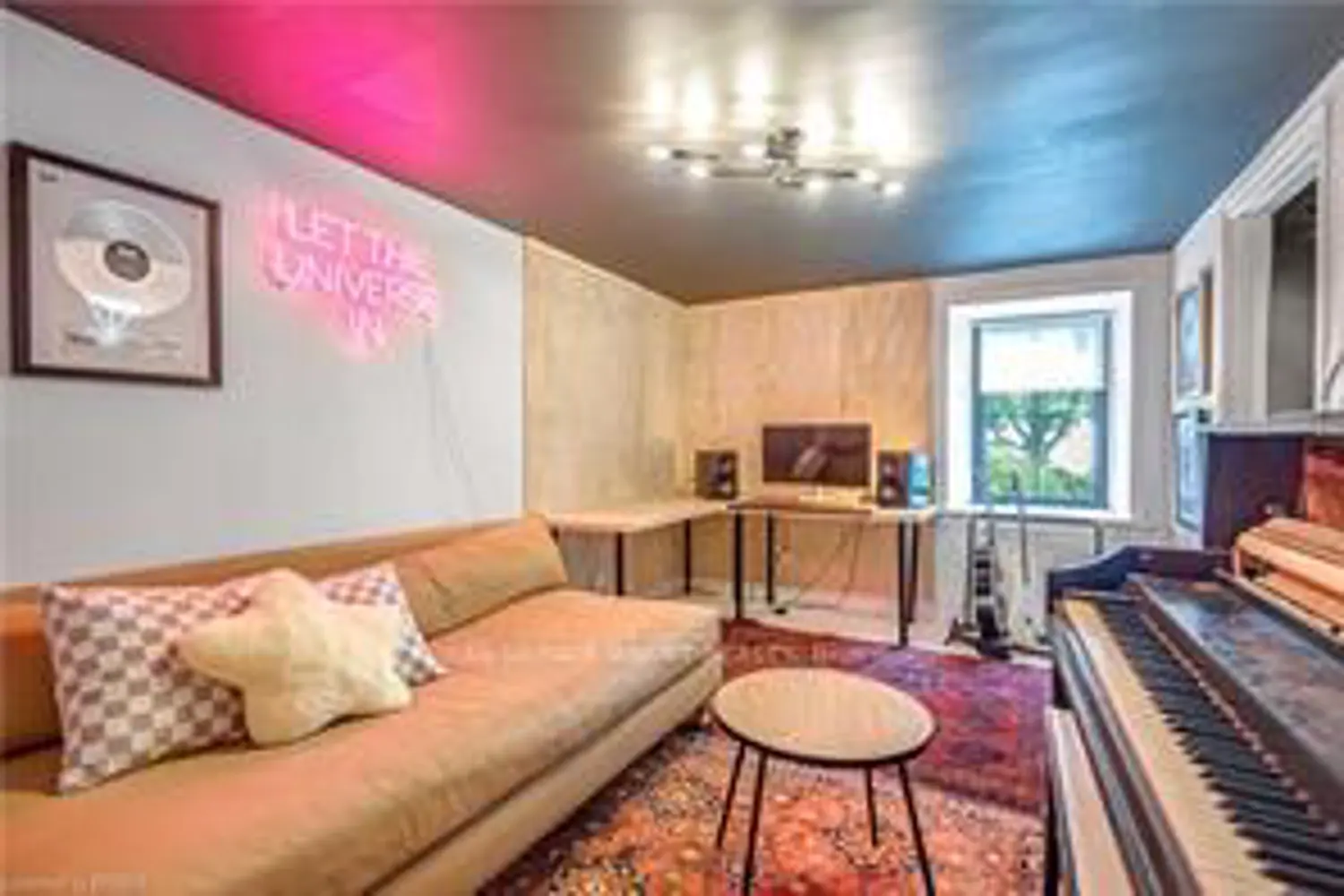 Additional image 15 of 57 Main Street