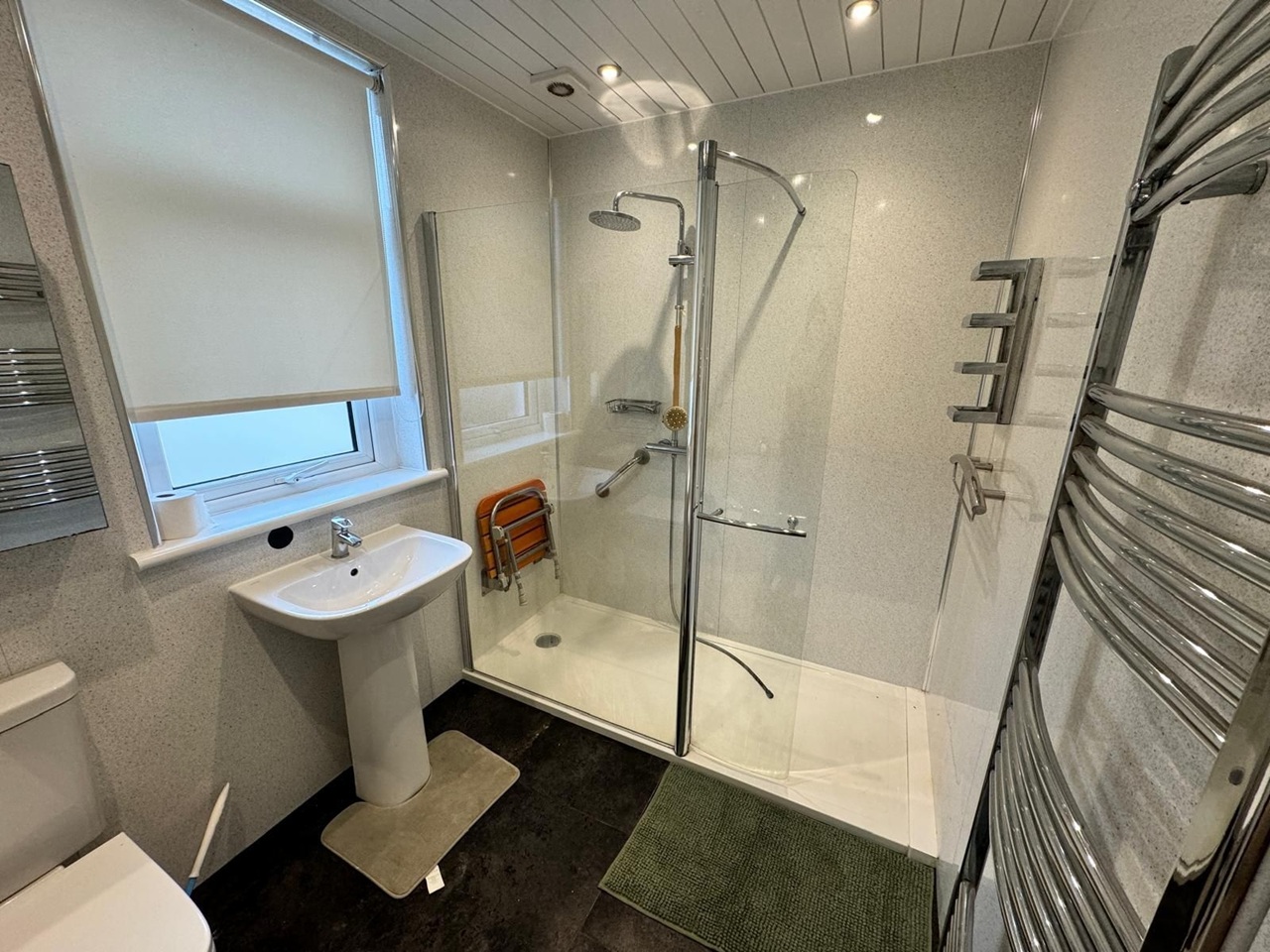 Additional image 5 of 3 Bed Detached House, Craggan Drive, G14, N1 7GU