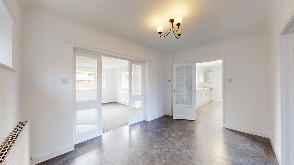 Additional image 2 of 4 bed detached house to rentGunthorpe Road, Peterborough PE4