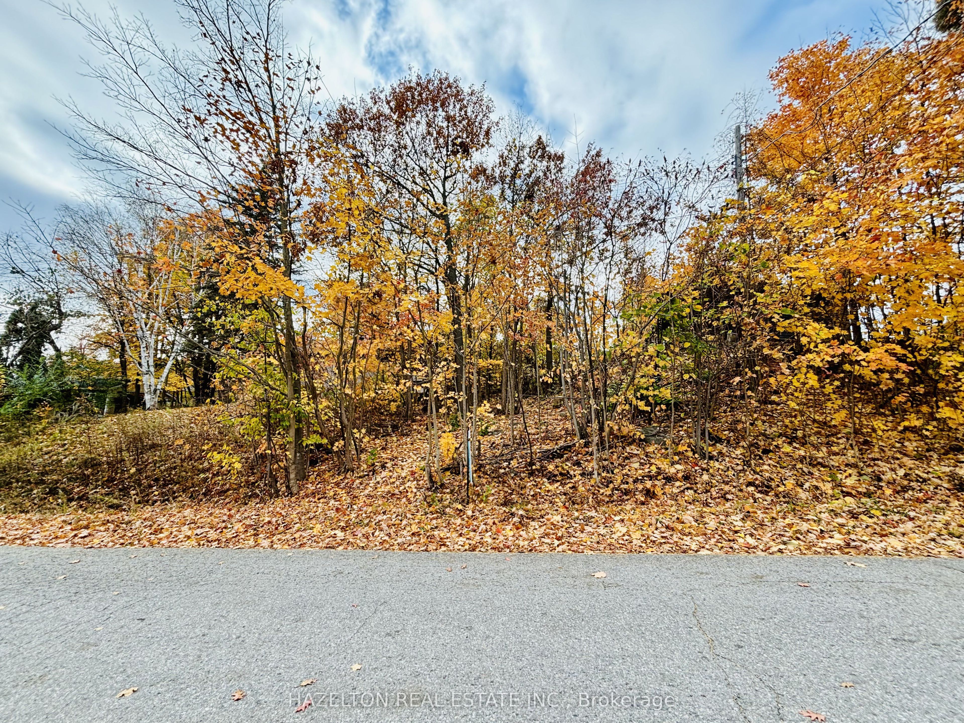Additional image 3 of 554 Barnes Avenue, Tay, ON, L0K 1R0