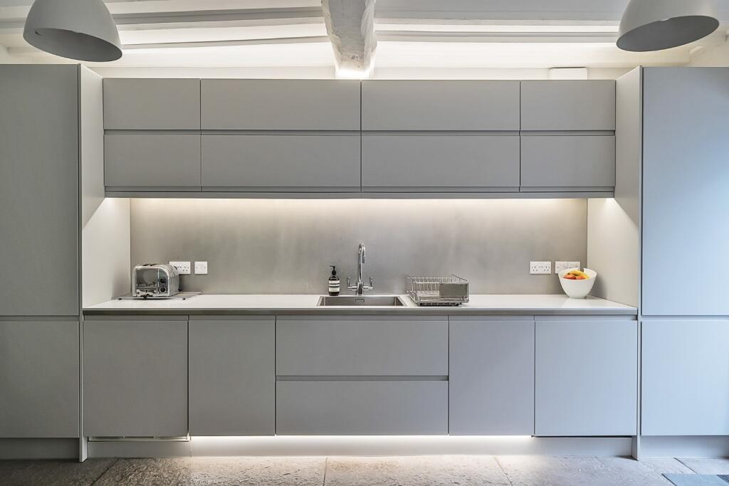 Additional image 4 of Central Wells