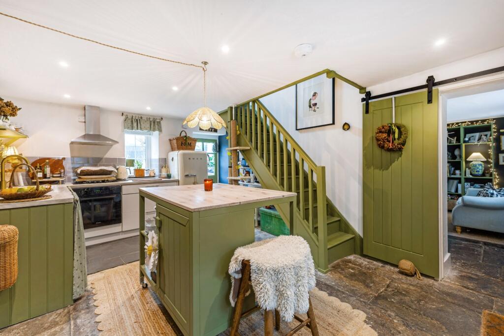 Additional image 7 of Honeypot Cottage, 22 Station Road, Castle Cary
