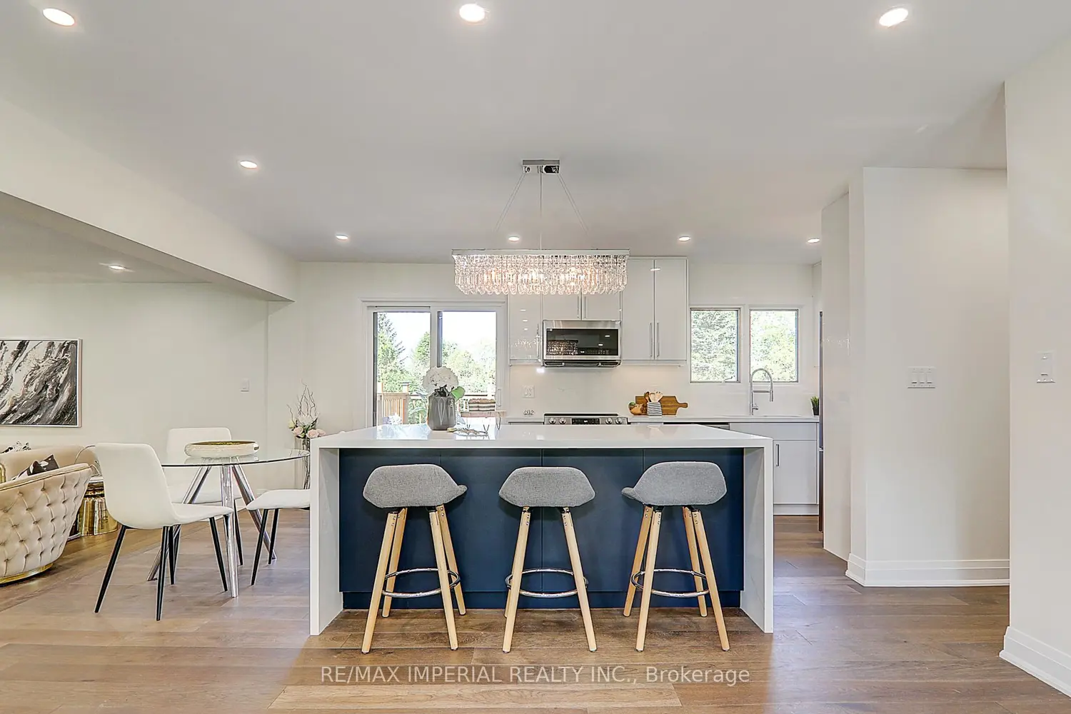 Additional image 5 of 98 Belfry Drive