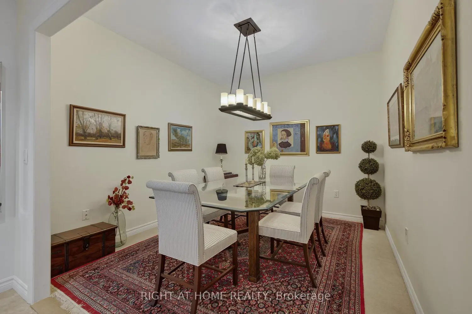 Additional image 4 of 6 Toronto Street 409