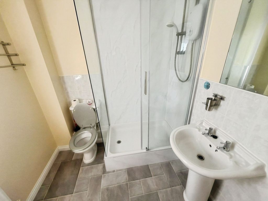Additional image 8 of 4 bed terraced house to rentClement Drive, Peterborough PE2