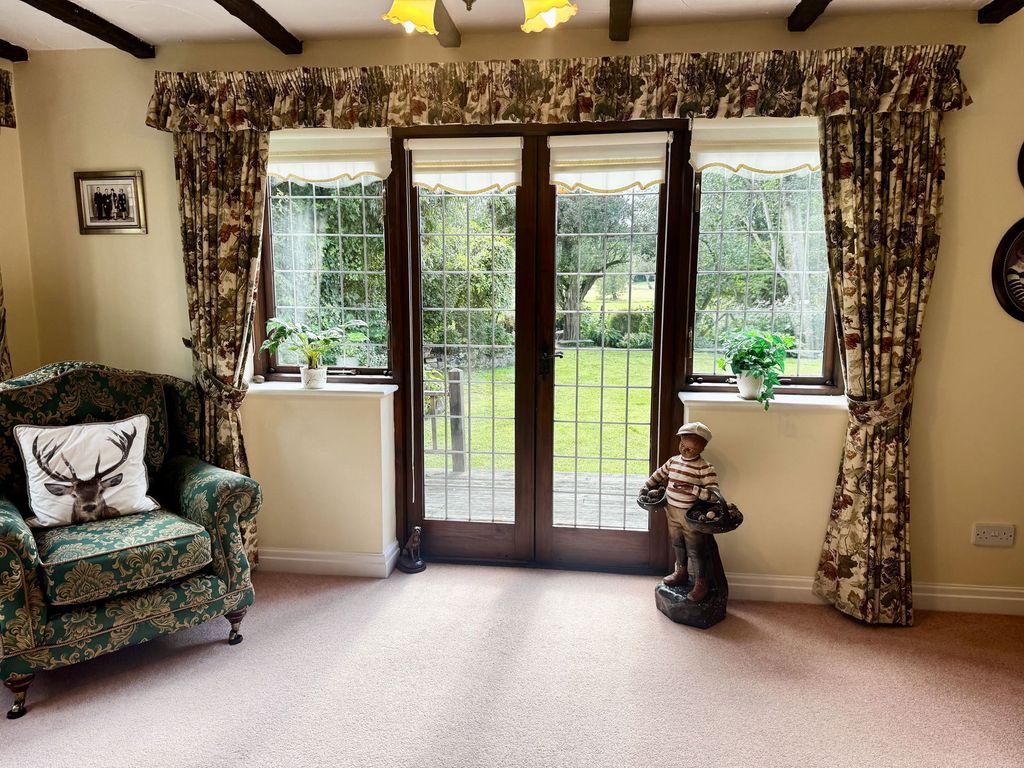 Additional image 6 of 4 bed detached house to rentPitts House Lane, Churchtown, Southport PR9