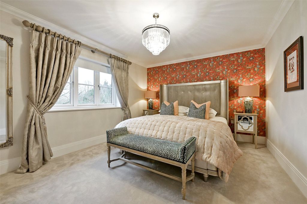 Additional image 13 of 5 bed detached house to rentNew Road, Shiplake, Henley-On-Thames, Oxfordshire RG9