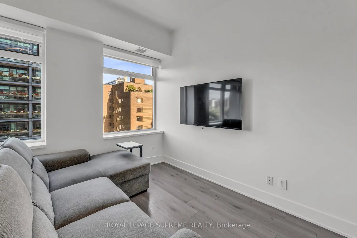 Additional image 4 of 111 St Clair Avenue 604