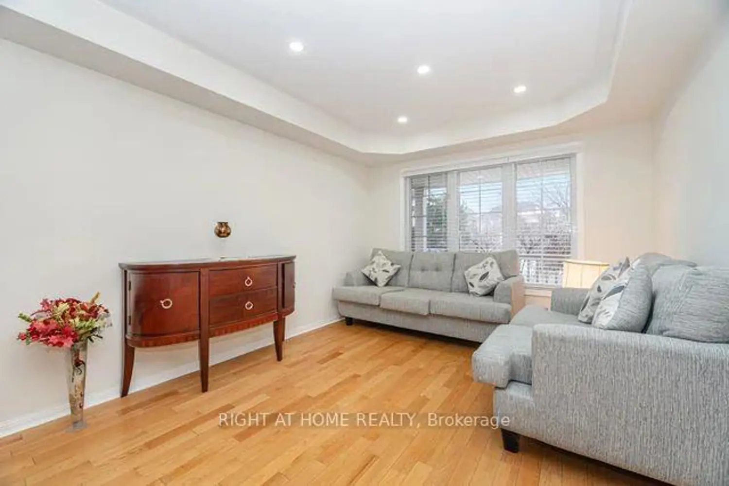 Additional image 10 of 1089 Hepburn Road