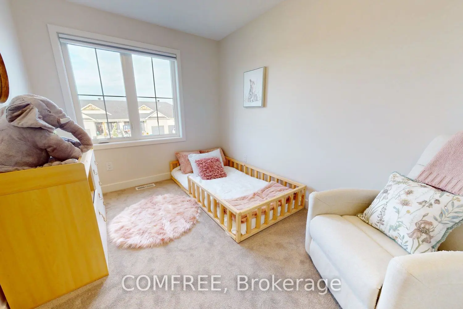 Additional image 12 of 63 Whitcomb Crescent