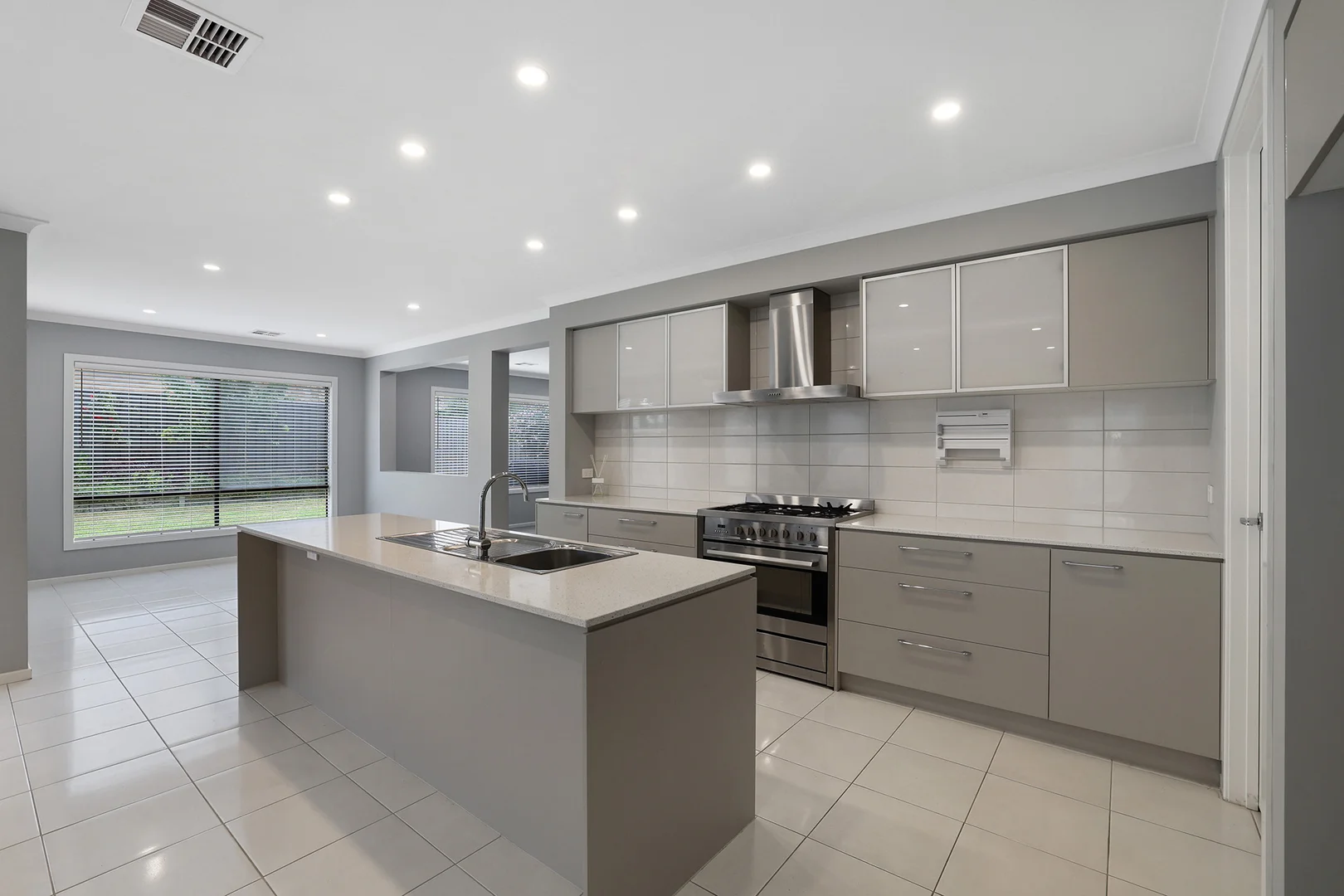 Additional image 5 of 29 Meadowbrook Crescent, Warragul VIC 3820